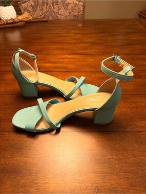 Women's Block Heel Ankle Strap Sandals